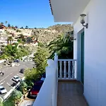 Apartment Barandas *